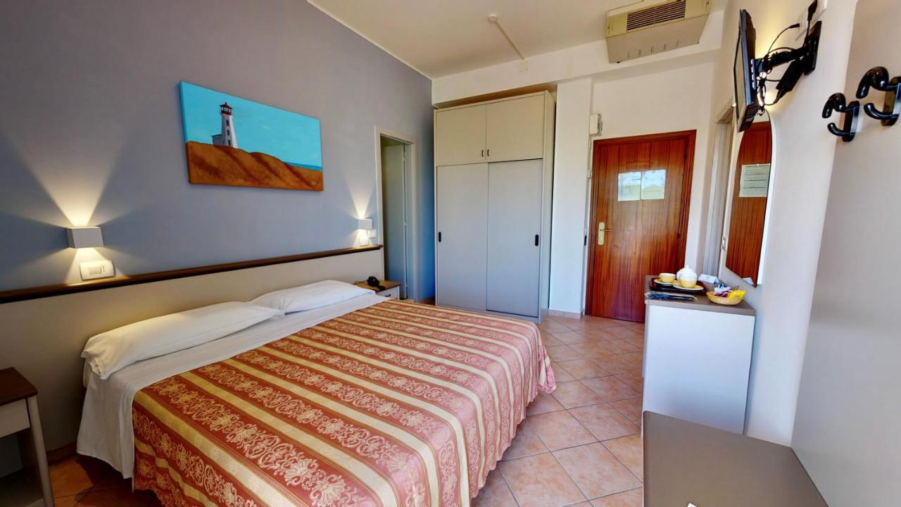 Hotel Excelsior Τσέρβια Εξωτερικό φωτογραφία