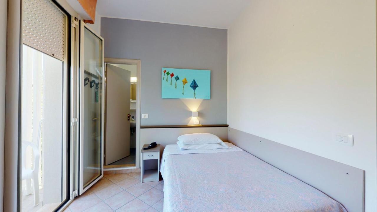Hotel Excelsior Τσέρβια Εξωτερικό φωτογραφία