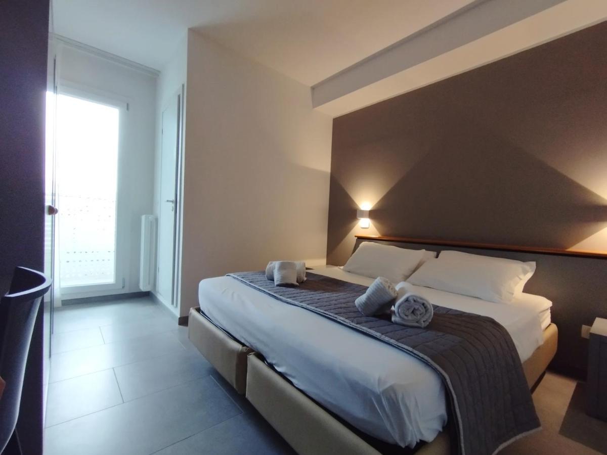 Hotel Excelsior Τσέρβια Εξωτερικό φωτογραφία
